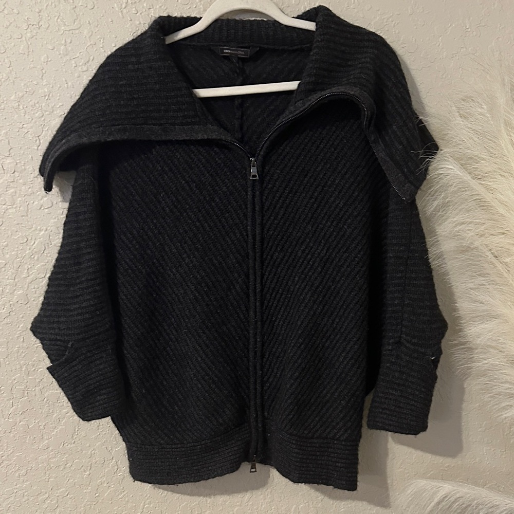 BCBGMaxAzria Charcoal Zip-Up Sweater x - Picture 2 of 6
